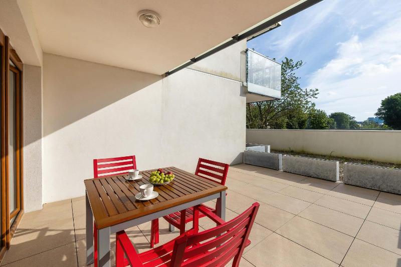 Aquamarina Prima 06 Cozy Studio by the BEACH by Noclegi Renters - image 5