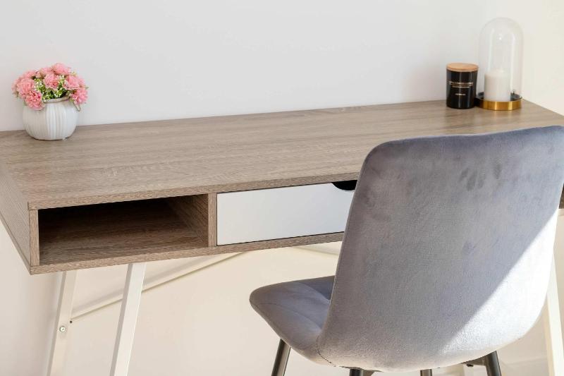 Brązowy Apartament z Ogródkiem Blisko Plaży i Parku Wodnego by Noclegi Renters - image 8
