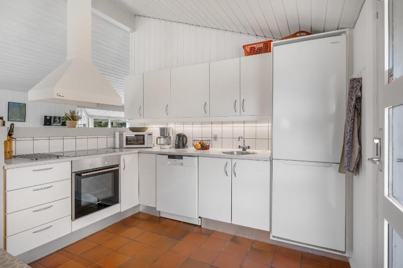 Holiday Home With Sauna And Enclosed Terrace In Vorupør - image 14