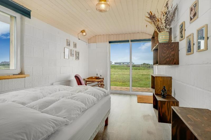 Lovely Holiday Home With Large Terrace Close To The North Sea In Klitmøller - image 34