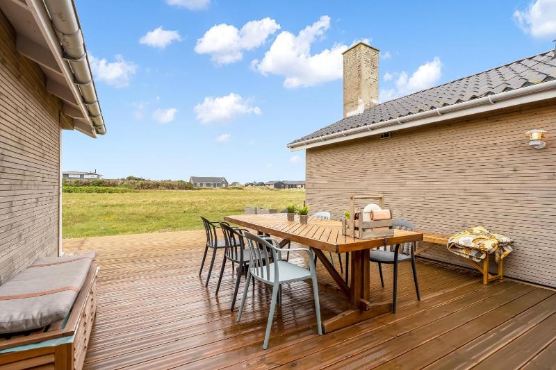 Lovely Holiday Home With Large Terrace Close To The North Sea In Klitmøller - image 5