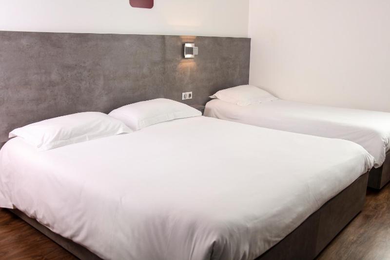 H24 HOTEL - image 34