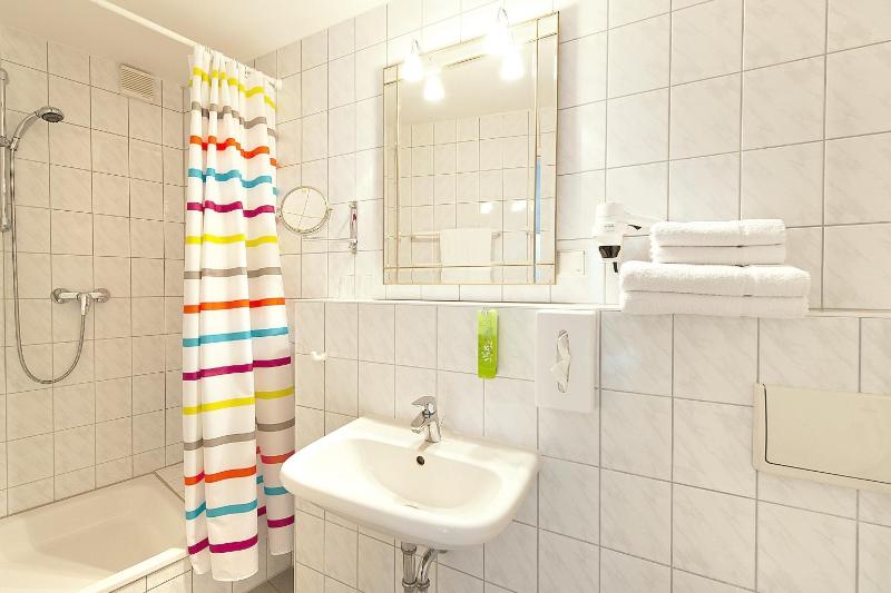 Double Room image 1