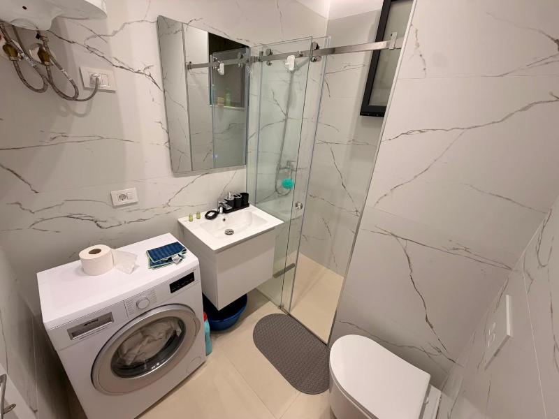 Modern Apartment in Vlorë - image 4