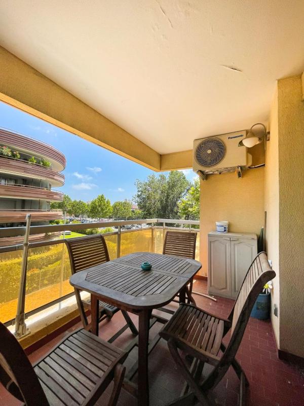 Nice Studio With Balcony Near The Beach - image 8