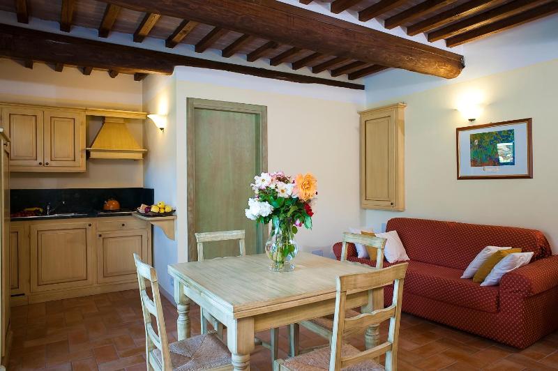 Two-Bedroom Apartment (4 Adults + 2 Children) image 2