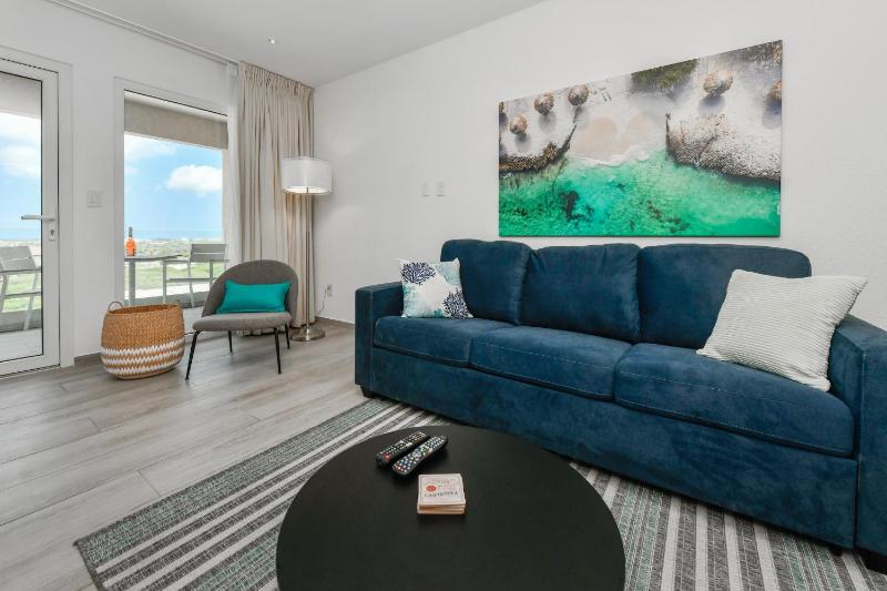 Aruba Coco luxury appartments - image 42