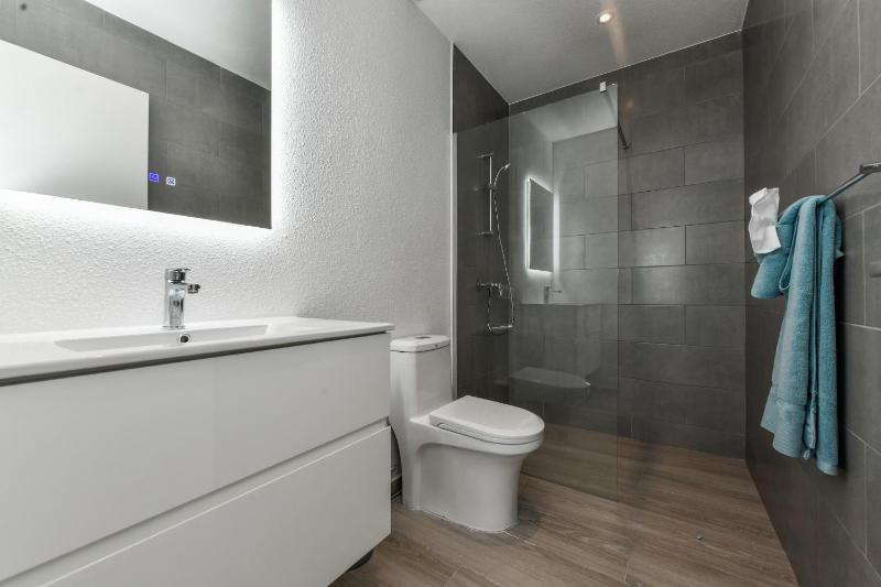 Aruba Coco luxury appartments - image 48