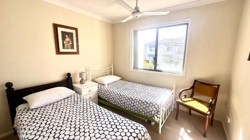 Breakers Block 5 Unit 3 - Lifestyle Yamba - image 9