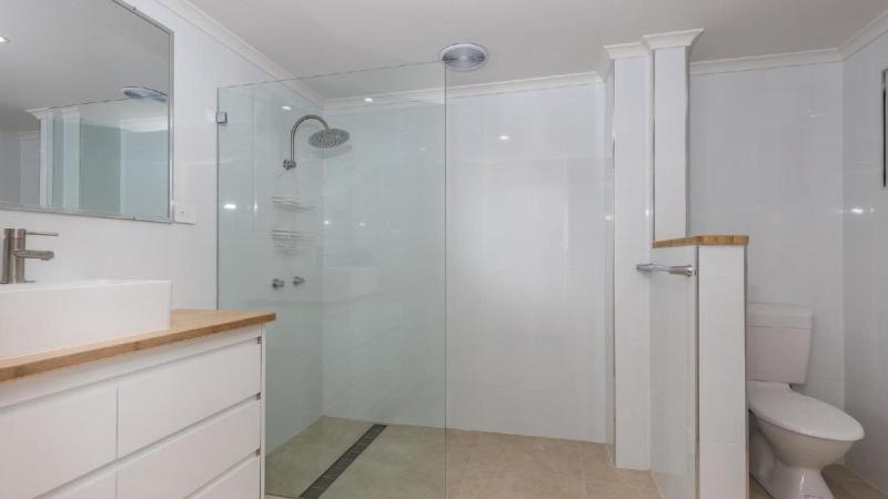 Romiaka Unit 9 - image 14