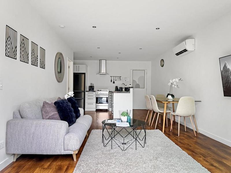 Shotover River 2 Bedrooms Luxury - image 15