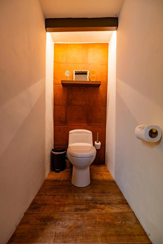 Esensia Boutique Studio - image 7