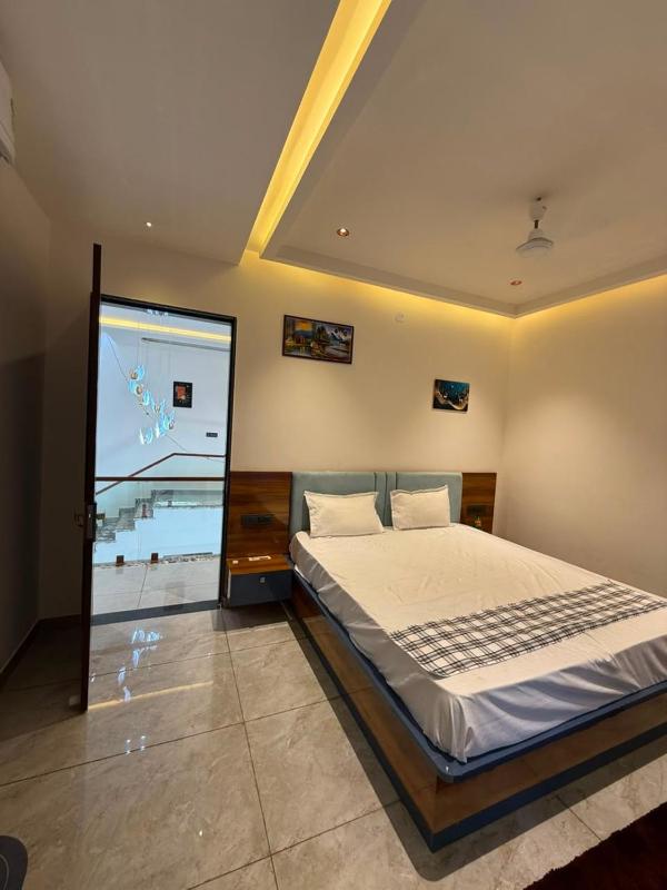 Private 6 BHK villa in udaipur - image 5