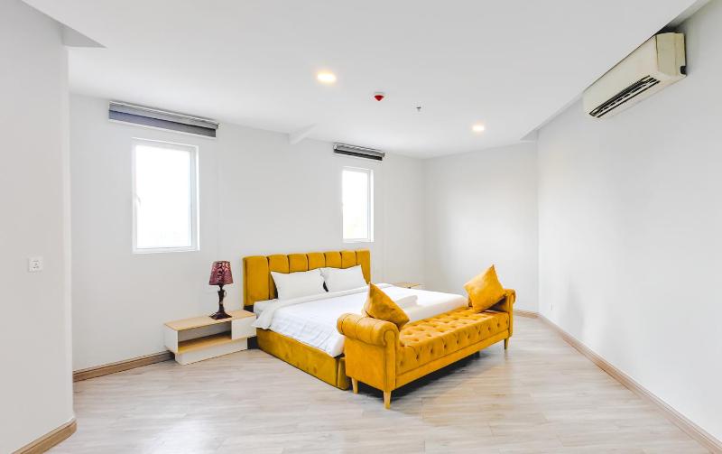 Tiffany Resident Apartment - image 16