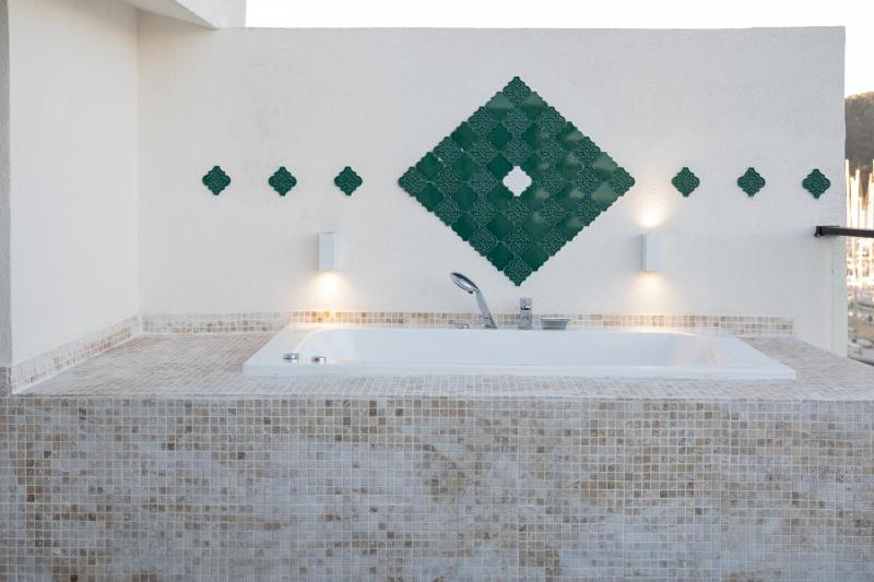 Harbour Suites Fethiye - image 30
