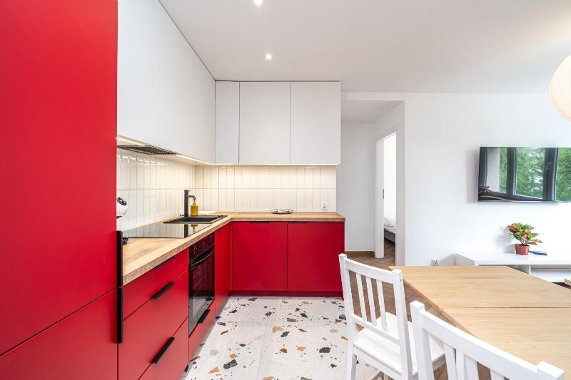 RentPlanet - Apartament Korfantego - image 11