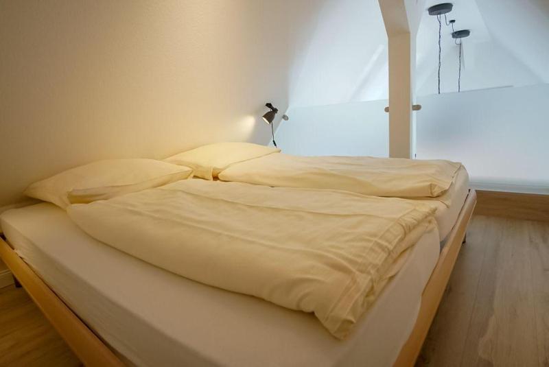Haus-El-Mar-Wohnung-C-Loft-am-Kai - image 14