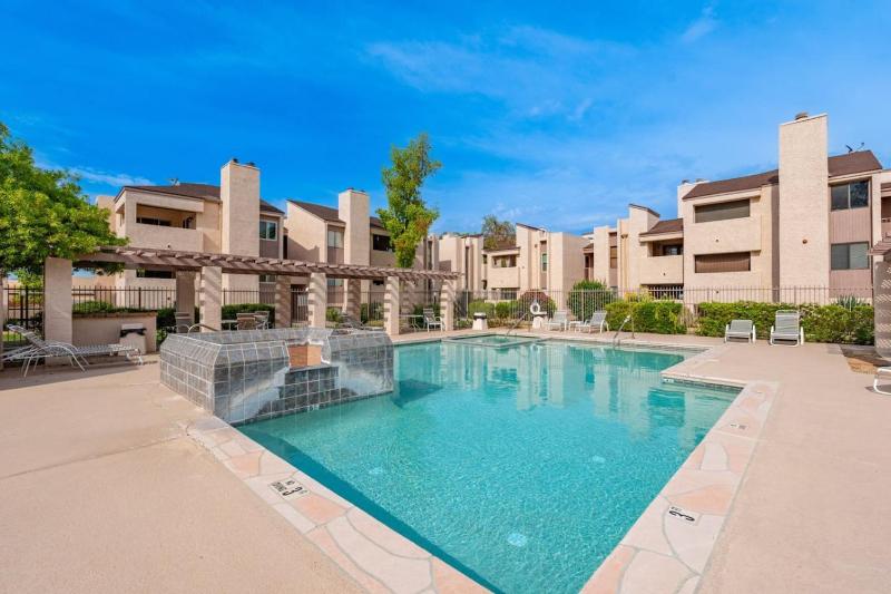 Sunny Scottsdale 1BR - image 16