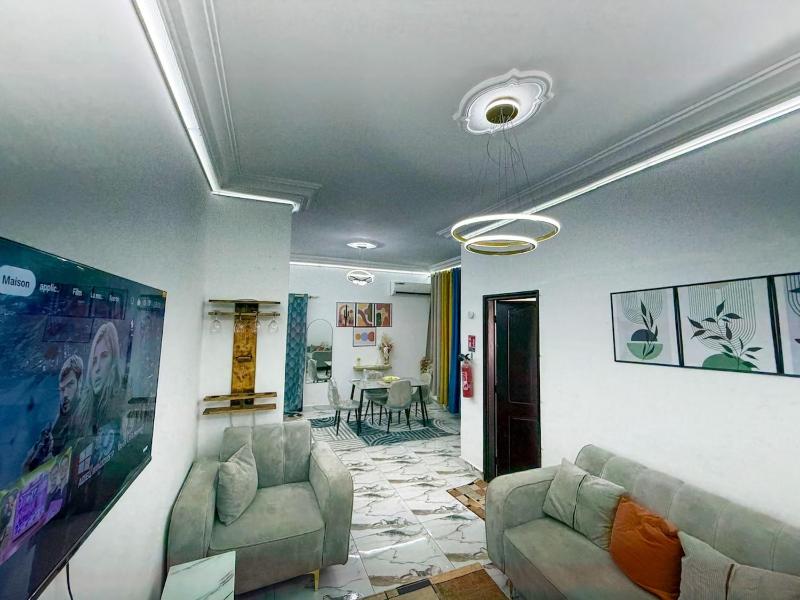 Bel appartement à Cocody Riviera Palmeraie - image 10