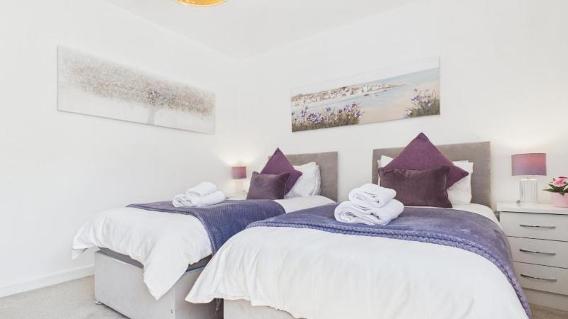 Charlton Mews - 2 Bedroom Apartment - Tenby - image 23