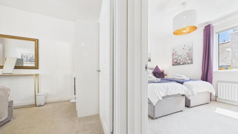 Charlton Mews - 2 Bedroom Apartment - Tenby - image 18