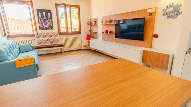 Sunset Lake View with private terrace - Italian Homing - image 29