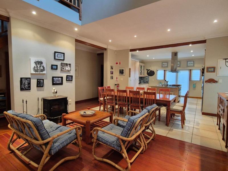 Olive Cottage - image 6