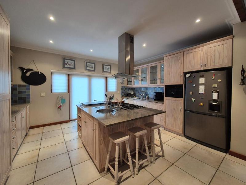 Olive Cottage - image 5