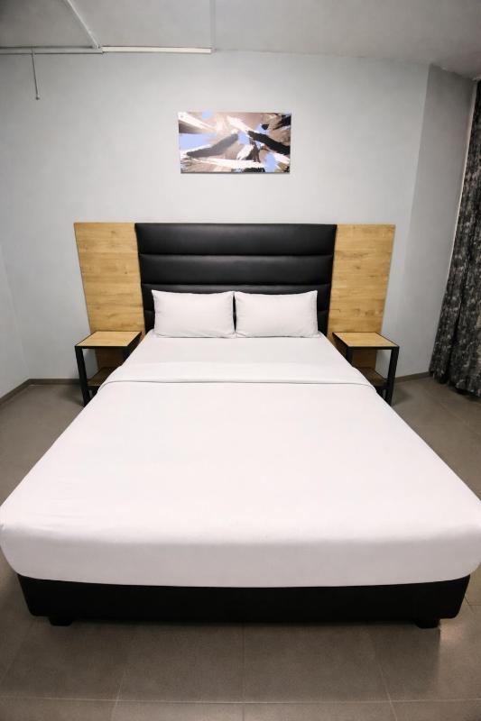 Hotel Metro Lodge Beach - image 4