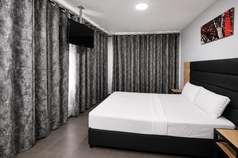 Hotel Metro Lodge Beach - image 5