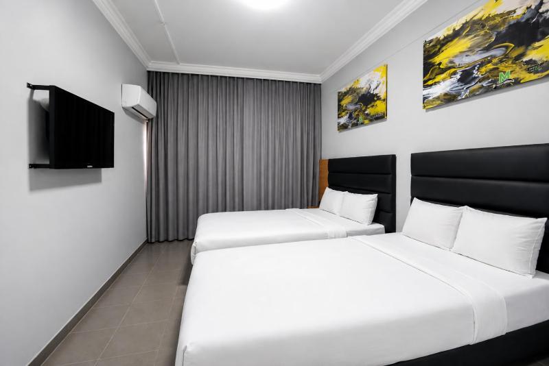 Hotel Metro Lodge Beach - image 15
