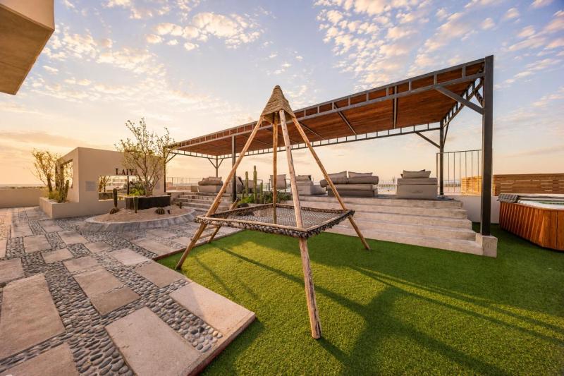 Rooftop Pool & Marina Views Plunge Pool Penthouse - image 14