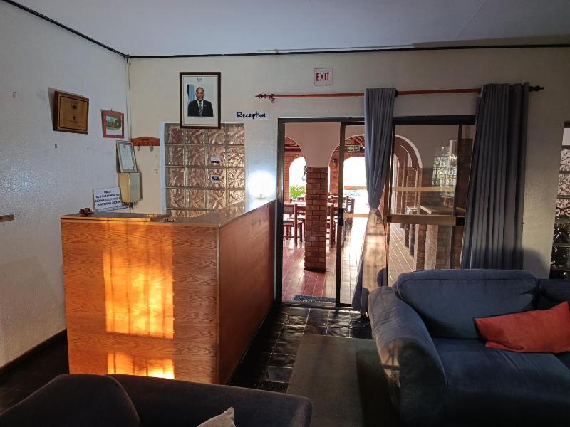 Ditshane Guesthouse - image 15