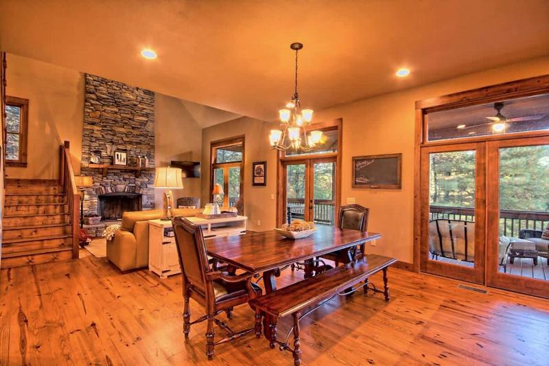 Cottage in the Woods Retreat - image 14