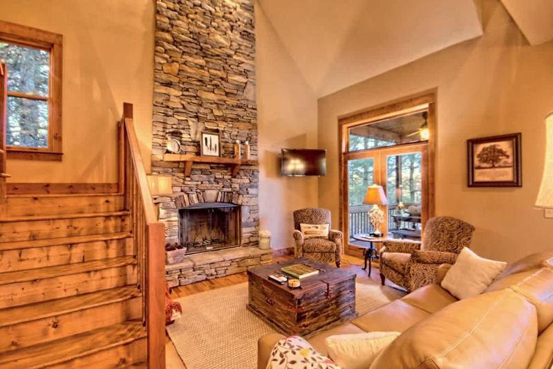 Cottage in the Woods Retreat - image 8