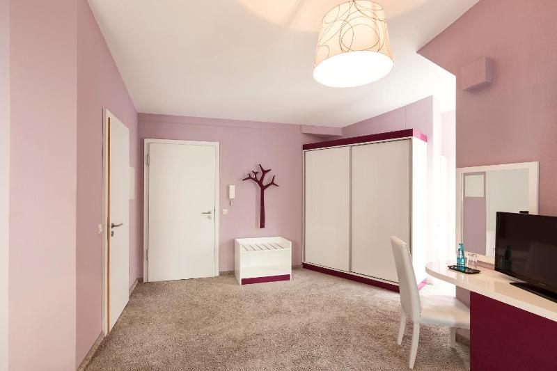 Suite image 3