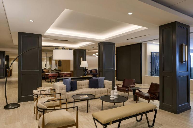 Sheraton Philadelphia University City Hotel - image 14