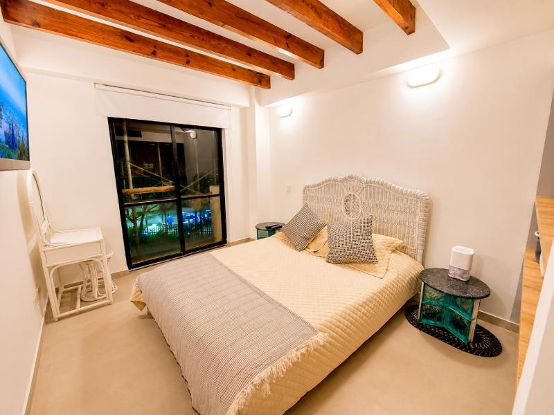 Apartamento en San Andres frente al mar con balcon - image 33