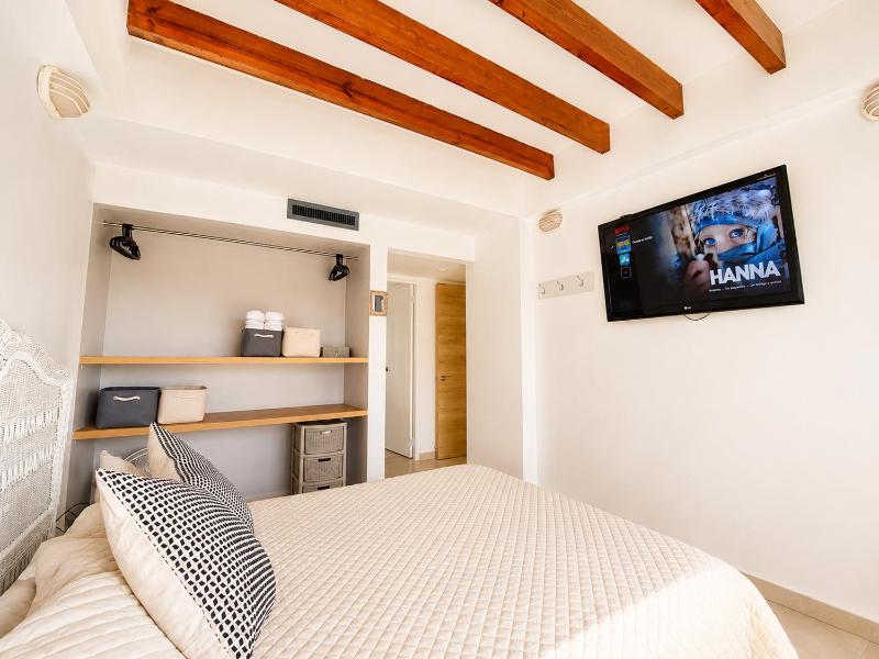 Apartamento en San Andres frente al mar con balcon - image 36
