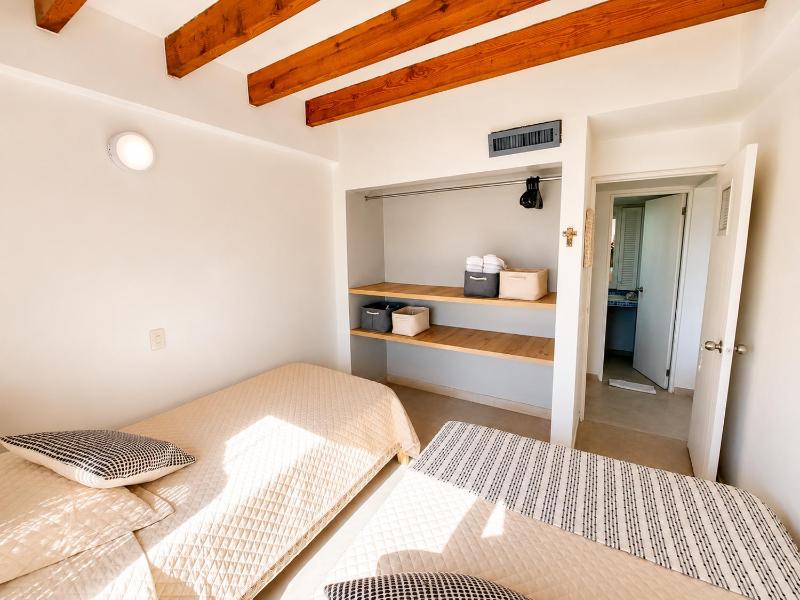 Apartamento en San Andres frente al mar con balcon - image 16
