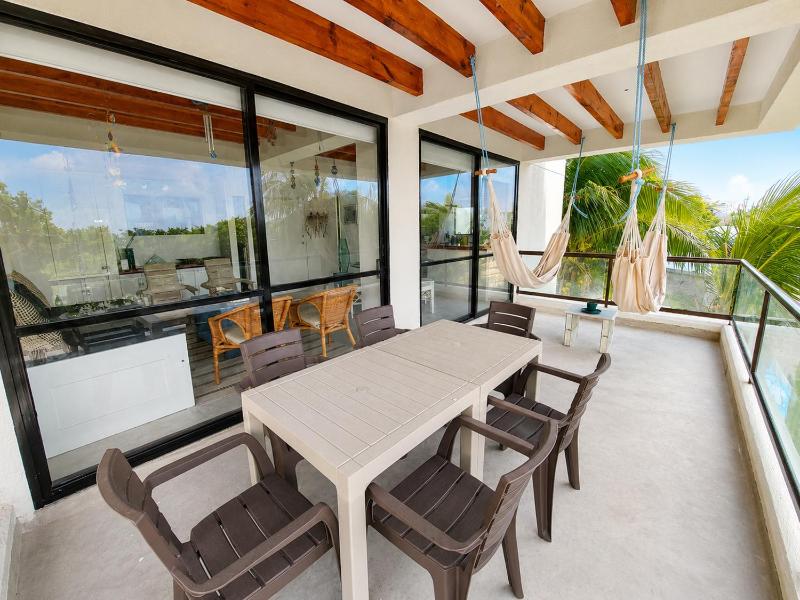 Apartamento en San Andres frente al mar con balcon - image 20