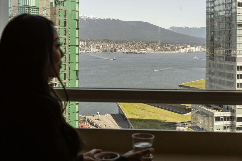 Vancouver Marriott Pinnacle Downtown Hotel - image 9