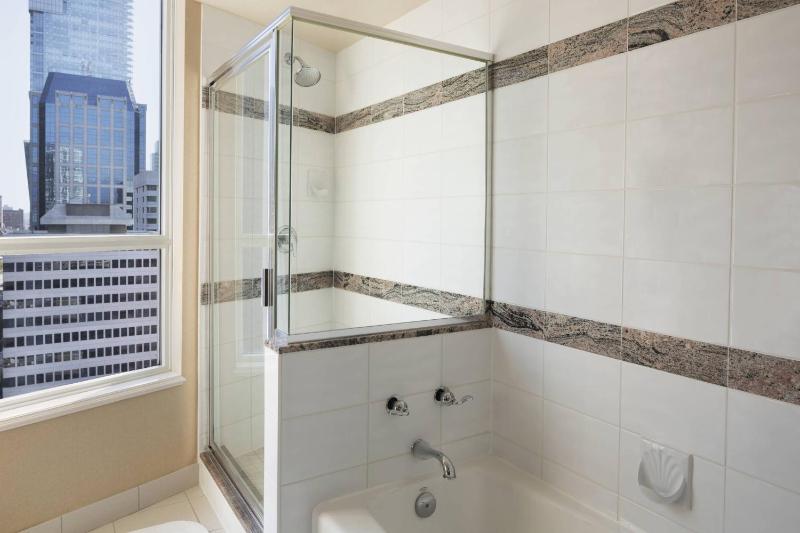 Vancouver Marriott Pinnacle Downtown Hotel - image 16