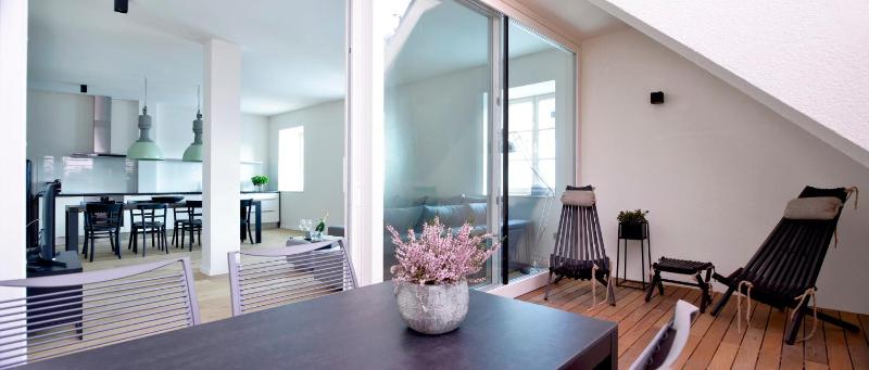 Superior Apartment image 3
