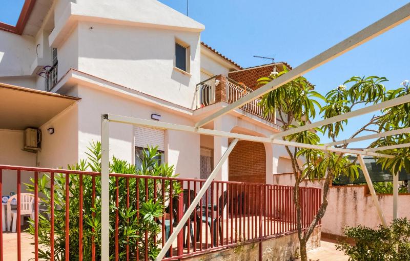 Lovely Home In Marzamemi With Wifi - image 8