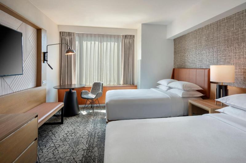 Sheraton Boston Hotel - image 15