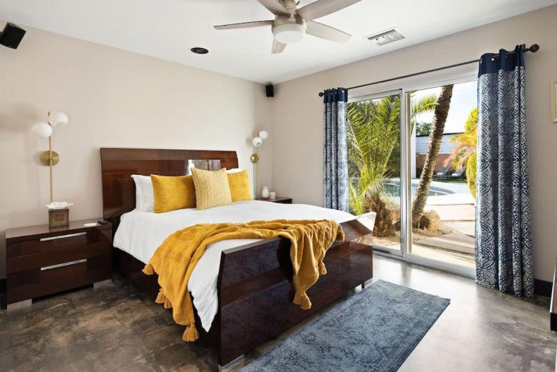 Haveli - 4BR Scottsdale Escape with Pool and Games - image 17