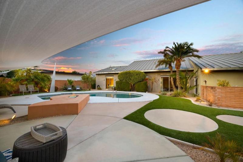 Haveli - 4BR Scottsdale Escape with Pool and Games - image 7