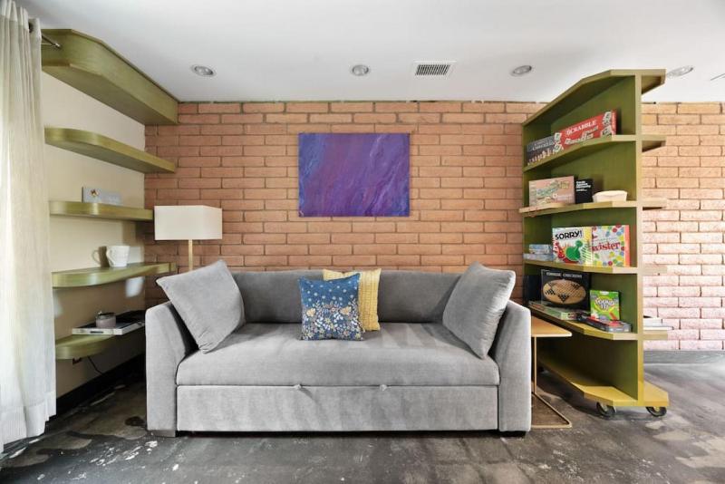 Haveli - 4BR Scottsdale Escape with Pool and Games - image 9