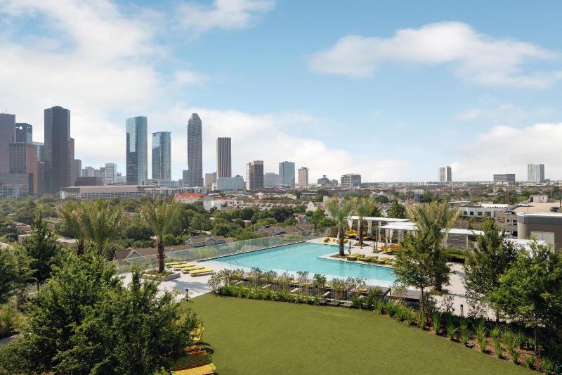 Thompson Houston by Hyatt - image 38